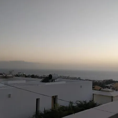 Golden Paradise Seaview Apartament