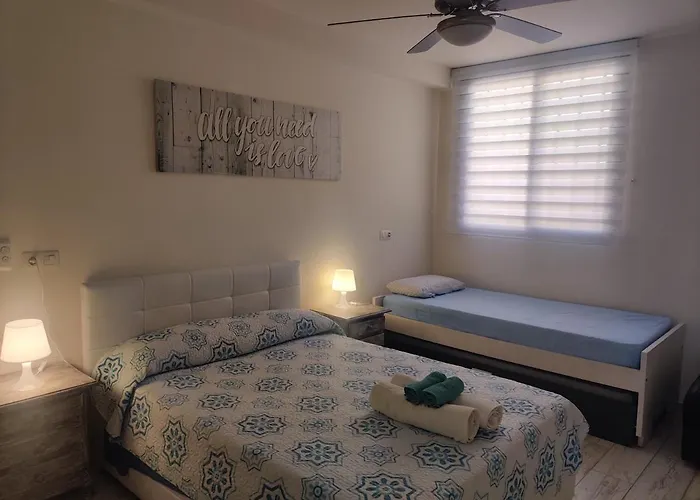 Golden Paradise Seaview Apartmán *