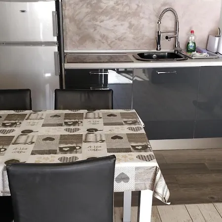 Apartment Golden Paradise Seaview *