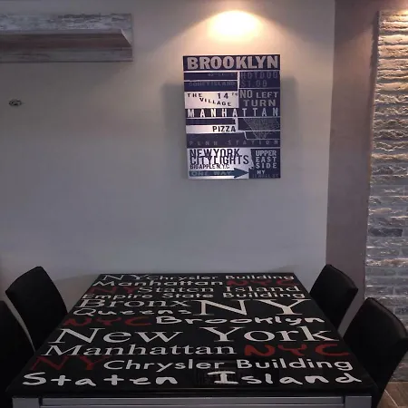 Golden Paradise Seaview אדחה