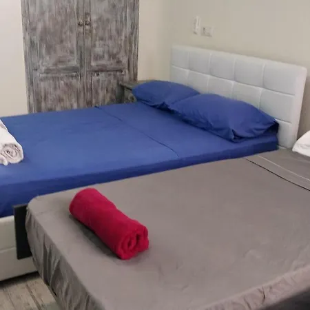 Golden Paradise Seaview Apartamento *