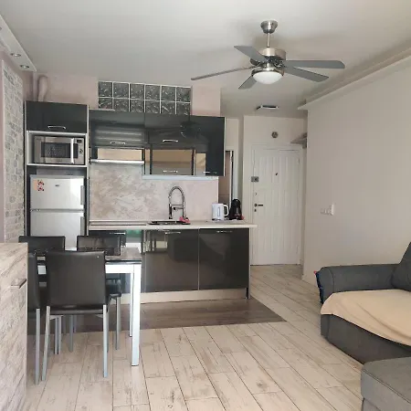 Golden Paradise Seaview