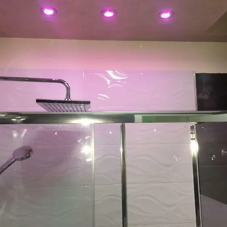 Golden Paradise Seaview Apartmán