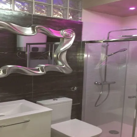 Golden Paradise Seaview Lejlighed