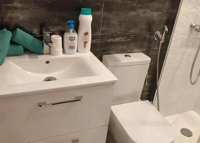 Golden Paradise Seaview 아파트 아데제